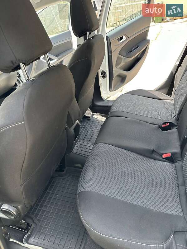 Универсал Peugeot 308 2014 в Тернополе