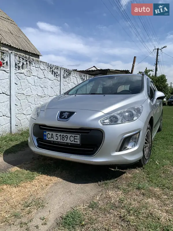 Peugeot 308