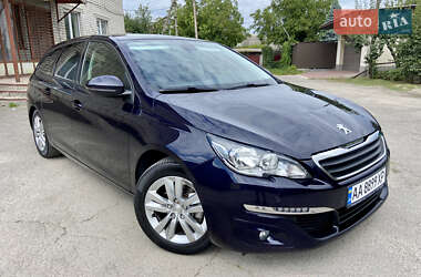 Универсал Peugeot 308 2015 в Умани