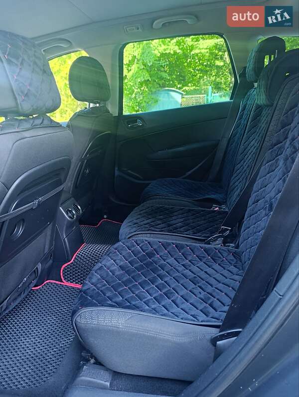 Универсал Peugeot 308 2008 в Бориславе