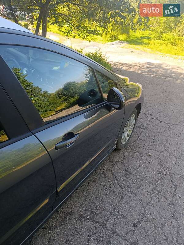 Универсал Peugeot 308 2008 в Бориславе