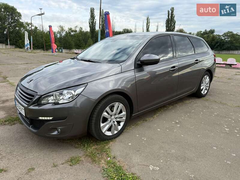 Універсал Peugeot 308 2016 в Ладижині