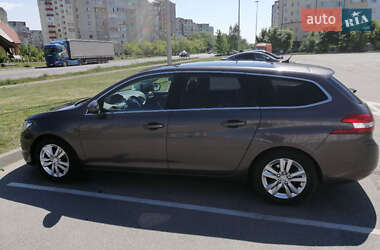 Универсал Peugeot 308 2014 в Ивано-Франковске