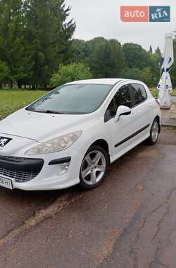Хетчбек Peugeot 308 2008 в Рівному