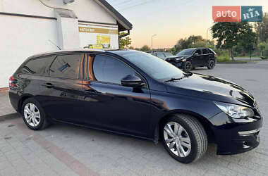 Универсал Peugeot 308 2015 в 