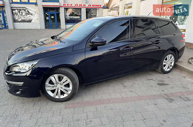 Универсал Peugeot 308 2015 в 