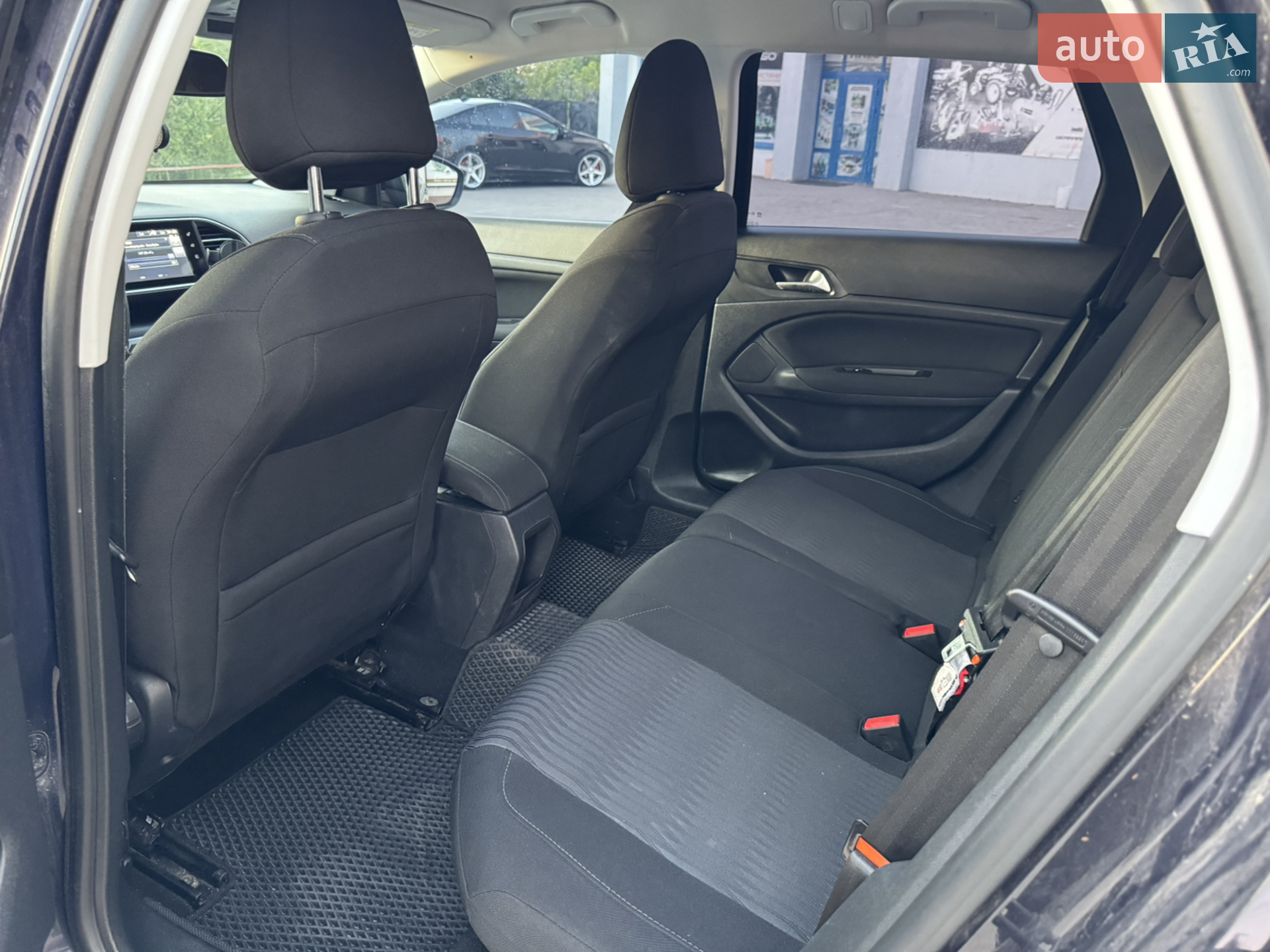 2015 Peugeot 308 - мініатюра 20