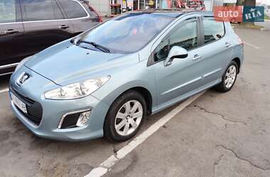 Хетчбек Peugeot 308 2012 в Києві
