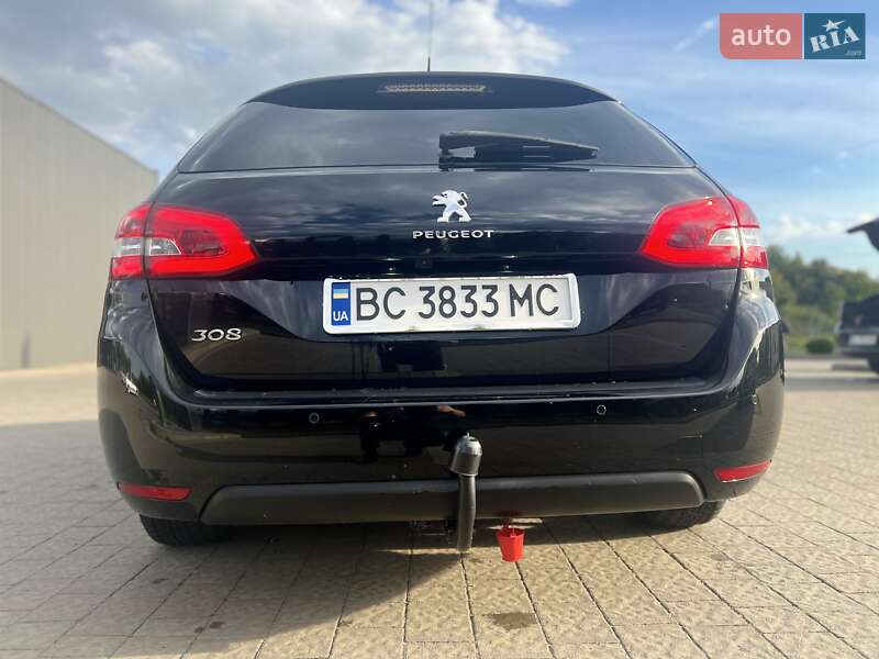 Універсал Peugeot 308 2017 в Дрогобичі
