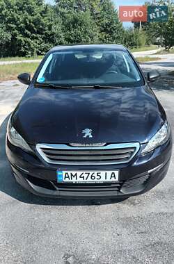 Універсал Peugeot 308 2014 в Довбиші
