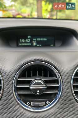 Хэтчбек Peugeot 308 2008 в 
