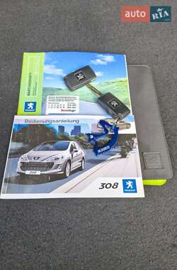 Хэтчбек Peugeot 308 2008 в 