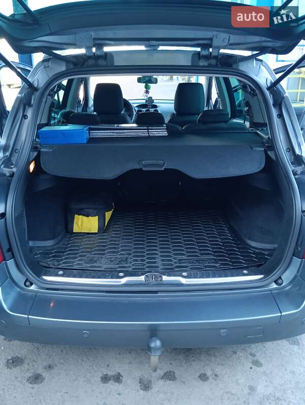 Універсал Peugeot 308 2010 в Житомирі