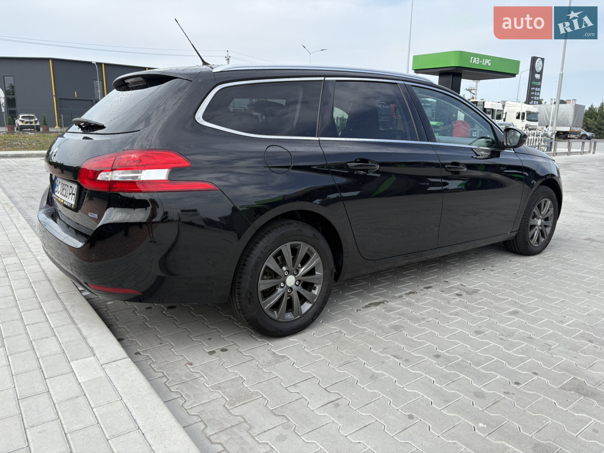 2015 Peugeot 308 - мініатюра 8