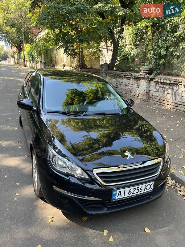 Універсал Peugeot 308 2015 в Києві