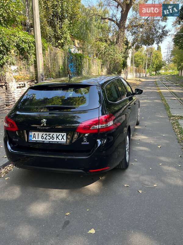 Універсал Peugeot 308 2015 в Києві