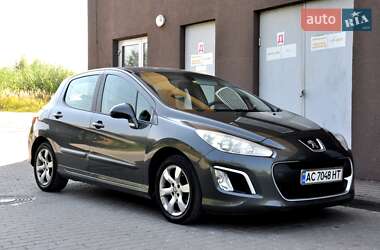 Хэтчбек Peugeot 308 2012 в Львове