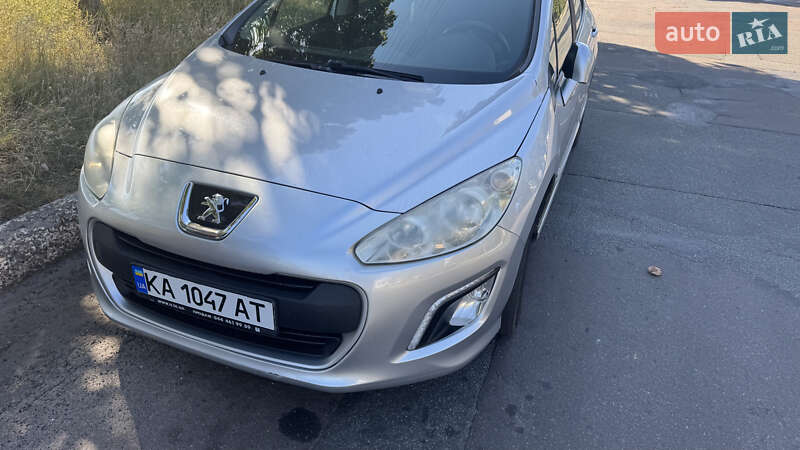 Peugeot 308 2013 Peugeot 308 2013