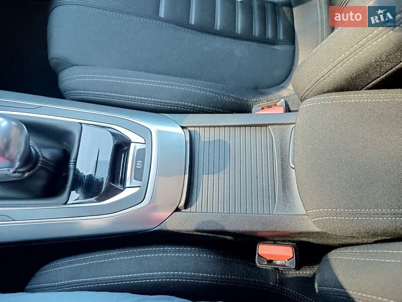 Універсал Peugeot 308 2014 в Чернігові