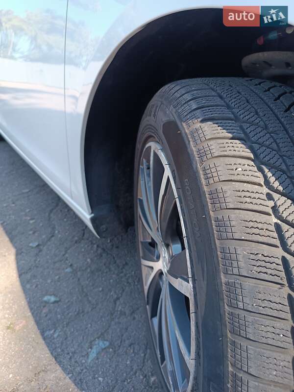 Універсал Peugeot 308 2014 в Чернігові