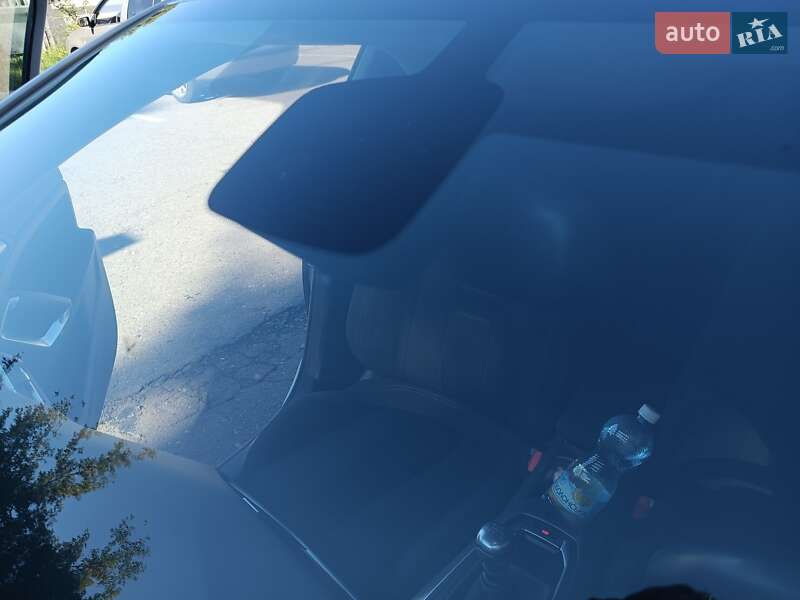 Універсал Peugeot 308 2014 в Чернігові