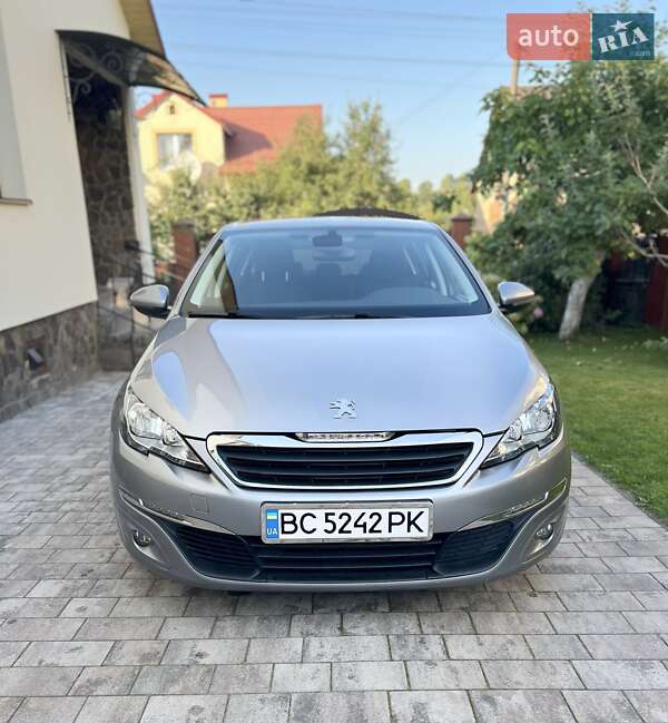 Хетчбек Peugeot 308 2017 в Львові фото 2 Хетчбек Peugeot 308 2017 в Львові