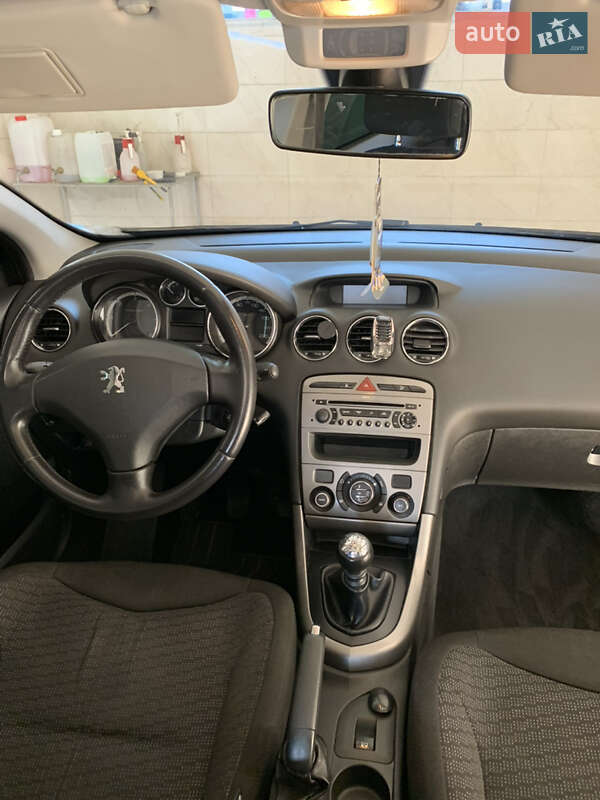 Универсал Peugeot 308 2009 в Иршаве фото 15 Универсал Peugeot 308 2009 в Иршаве
