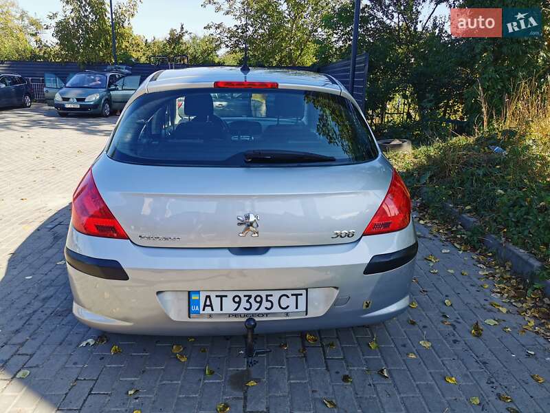 Хетчбек Peugeot 308 2008 в Івано-Франківську