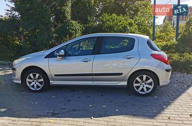 Хетчбек Peugeot 308 2008 в Івано-Франківську