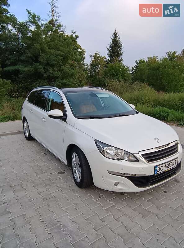Універсал Peugeot 308 2015 в Стрию