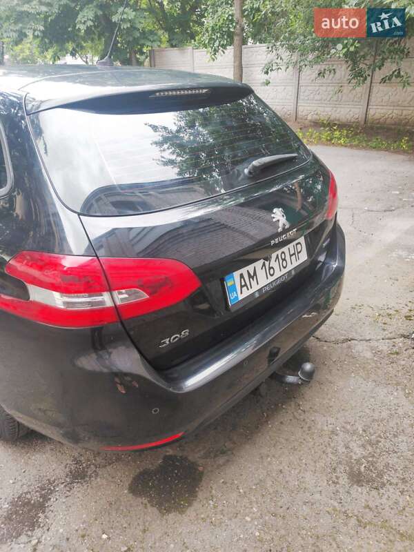 Универсал Peugeot 308 2015 в Овруче фото 7 Универсал Peugeot 308 2015 в Овруче