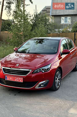 Хэтчбек Peugeot 308 2017 в Гостомеле