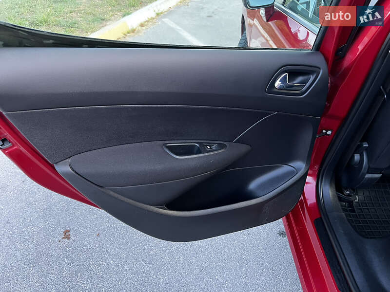 Хетчбек Peugeot 308 2010 в Василькові