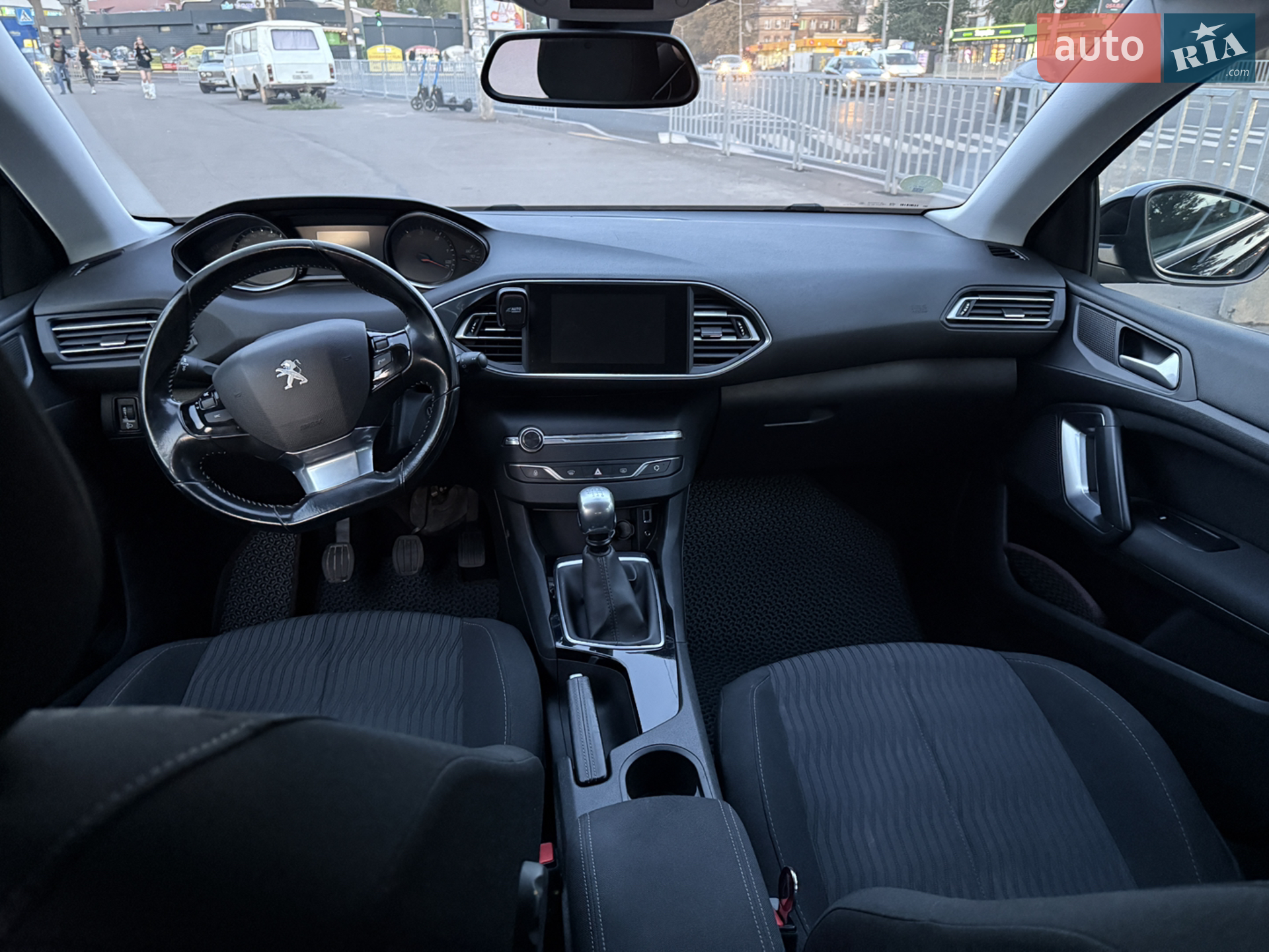 2016 Peugeot 308 - мініатюра 11