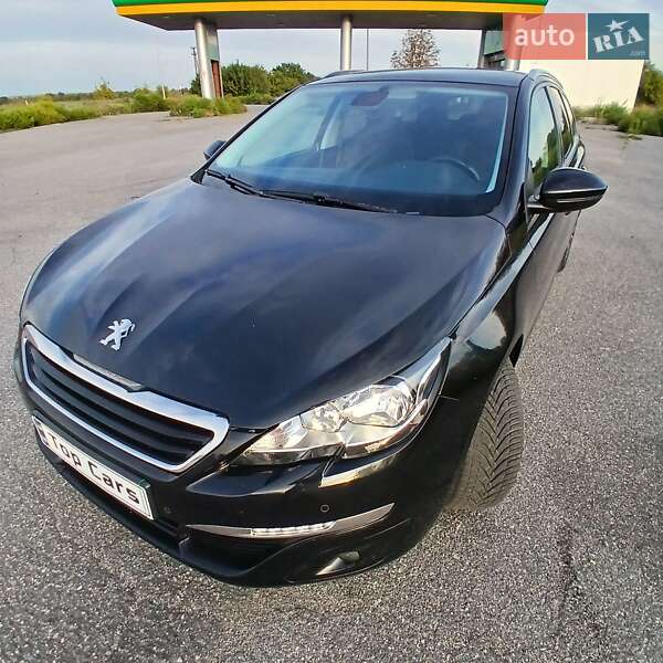 Универсал Peugeot 308 2015 в Александрие