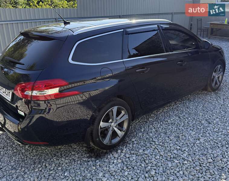 Універсал Peugeot 308 2015 в Полтаві