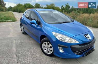 Хэтчбек Peugeot 308 2010 в Умани
