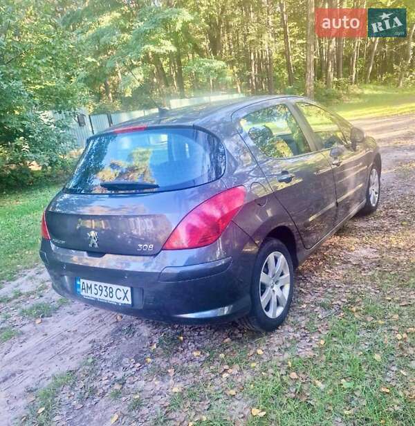 Хэтчбек Peugeot 308 2008 в Житомире