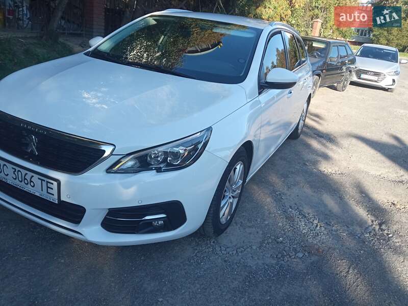 Універсал Peugeot 308 2018 в Львові
