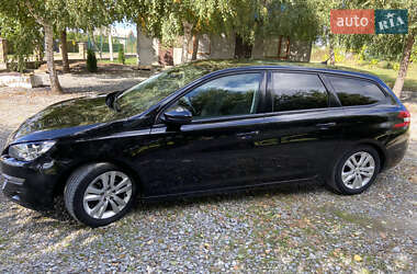 Універсал Peugeot 308 2015 в Заліщиках