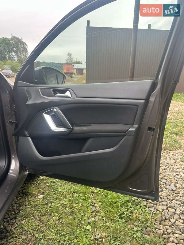 Універсал Peugeot 308 2014 в Косові фото 8 Універсал Peugeot 308 2014 в Косові