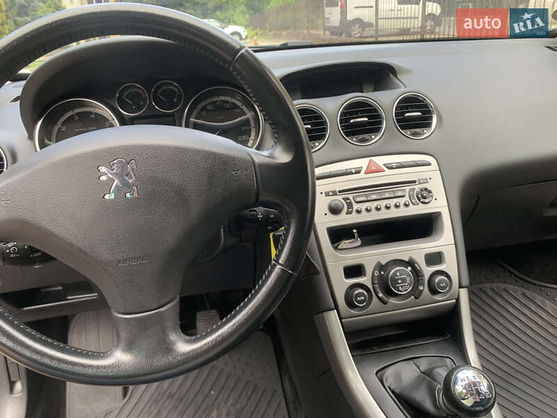 Універсал Peugeot 308 2010 в Львові