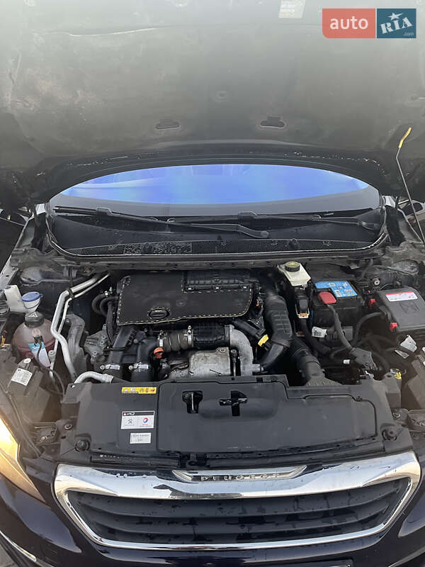 Універсал Peugeot 308 2015 в Луцьку