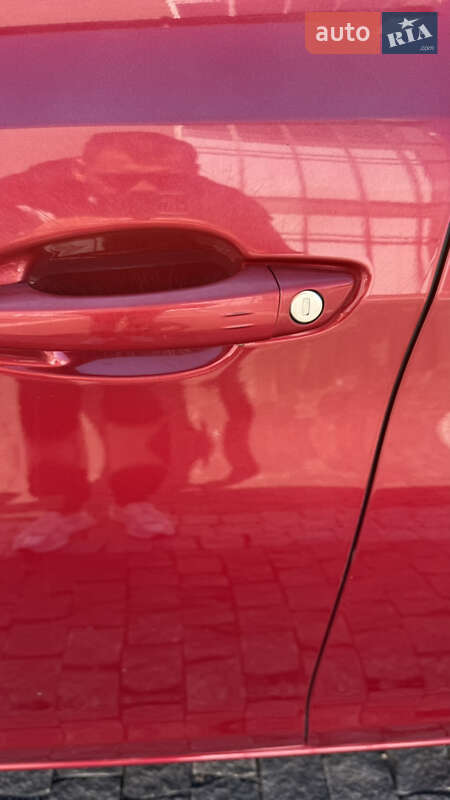 Хетчбек Peugeot 308 2016 в Хусті