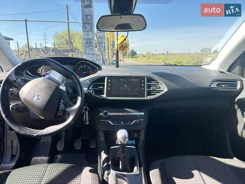 Универсал Peugeot 308 2018 в Дубно фото 18 Универсал Peugeot 308 2018 в Дубно