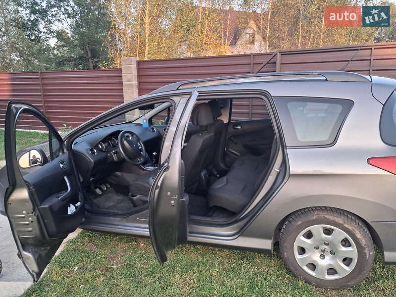 Універсал Peugeot 308 2009 в Рокитному