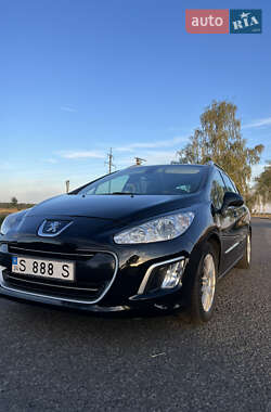 Універсал Peugeot 308 2012 в Смілі
