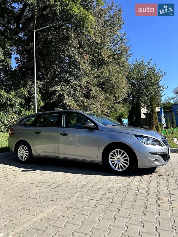 Універсал Peugeot 308 2016 в Деражні