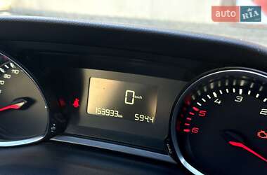 Універсал Peugeot 308 2016 в Деражні