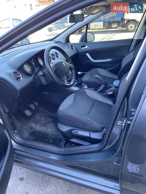 Хетчбек Peugeot 308 2008 в Білій Церкві